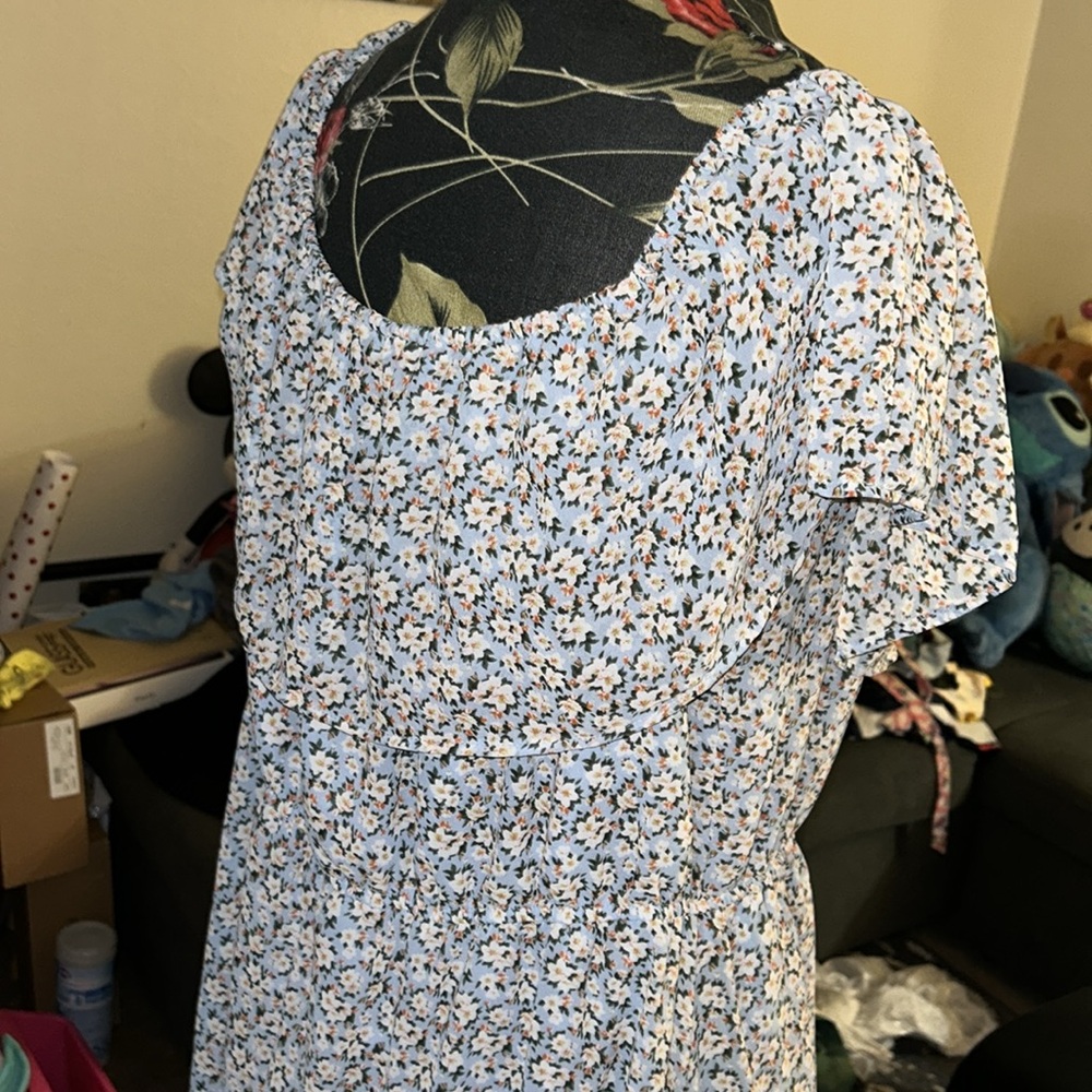 Off the shoulder maxi dress by boohoo in blue floral sz 22 - Picture 7 of 11